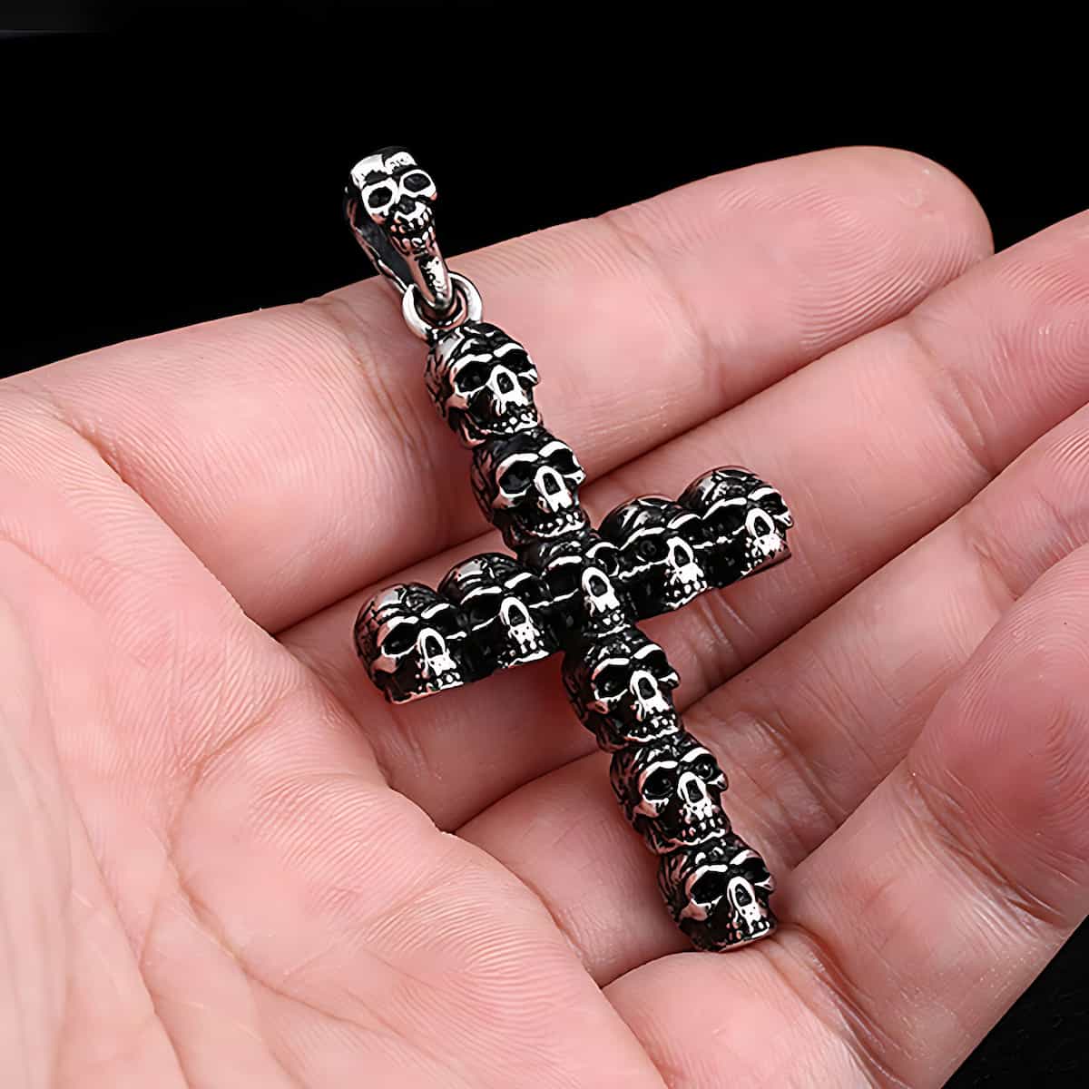 Skull Cross Pendant Xenos Jewelry