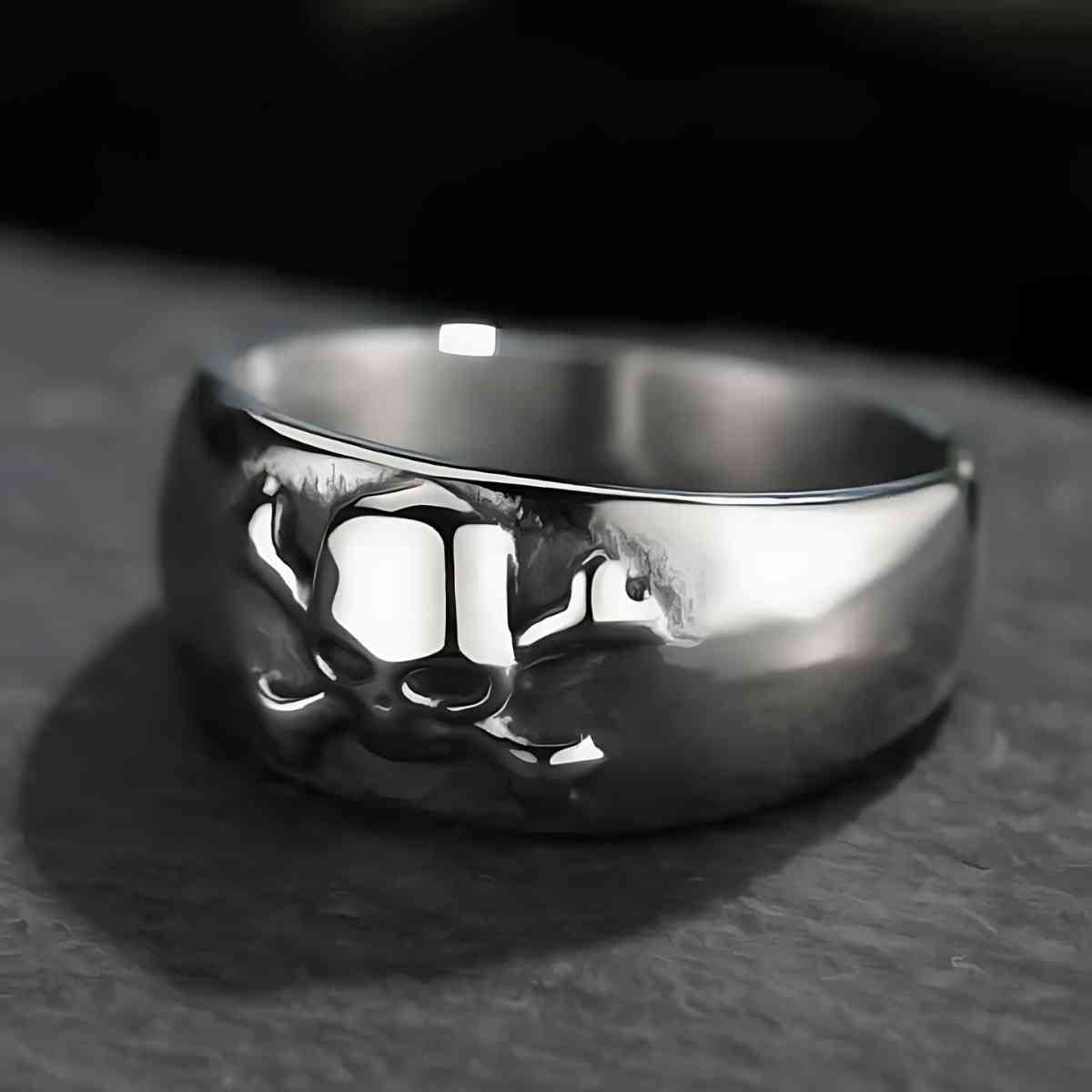 Skull and Crossbones Ring Xenos Jewelry