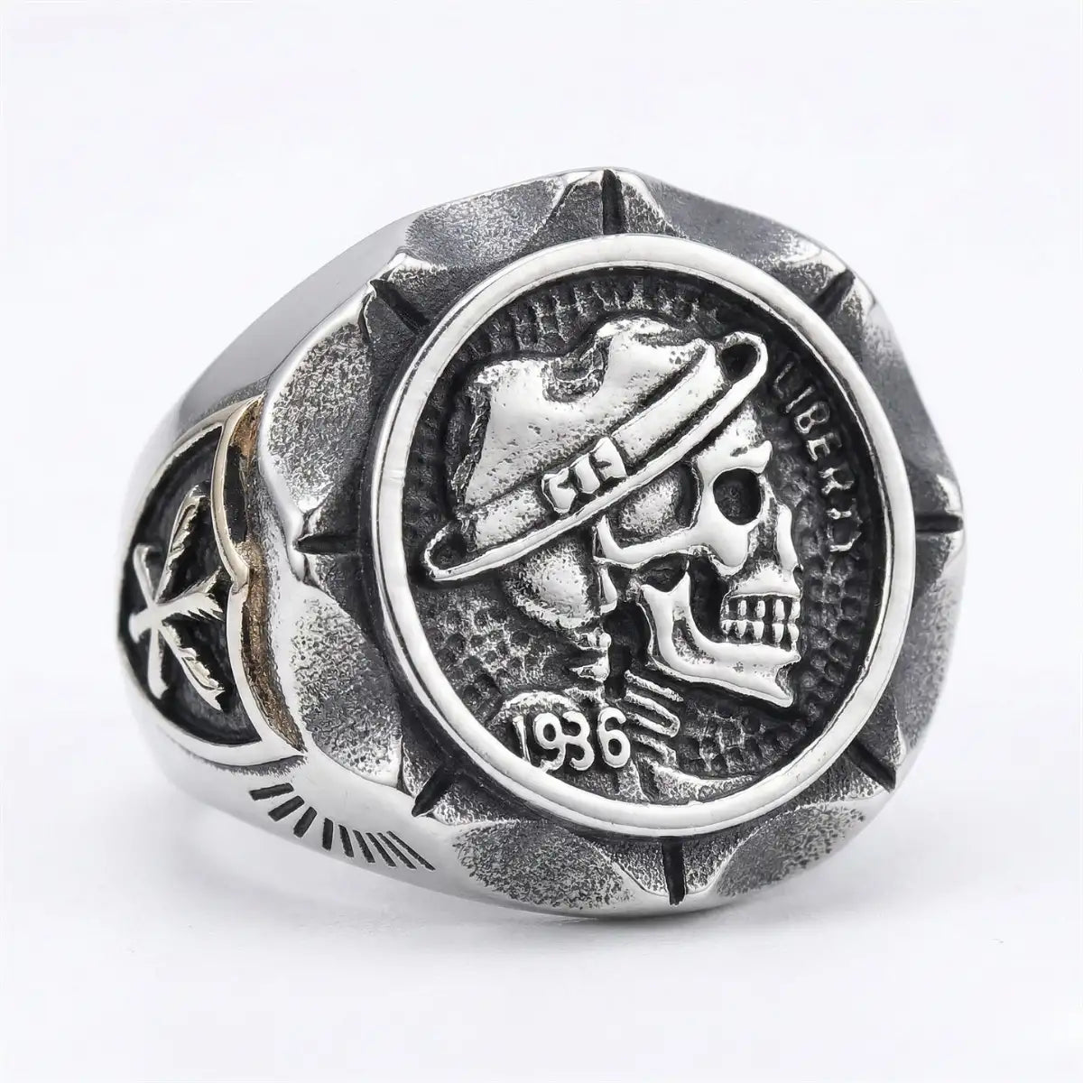 1936 Hobo Nickel Skull Coin Ring Silver Details