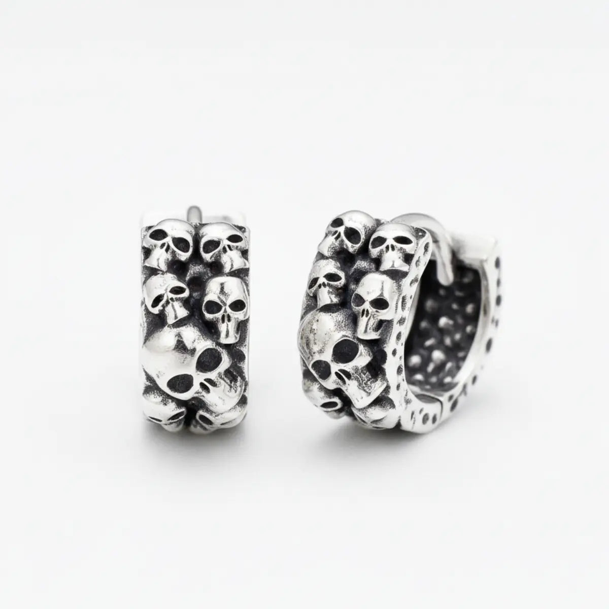 6mm Silver Skull Cluster Huggie Hoop Earrings Front