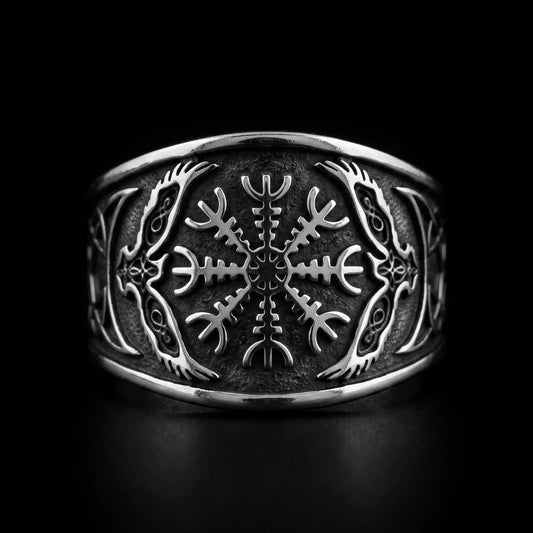 Aegishjalmur Raven Ring Silver Close Up