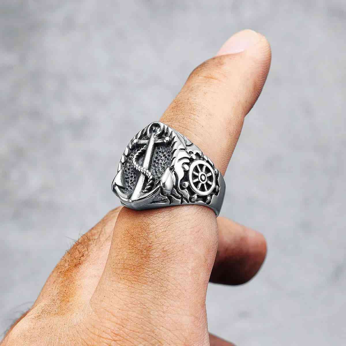 Anchor Ring with Ship Wheel Xenos Jewelry
