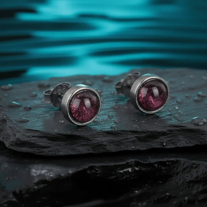 Antique Silver Deep Red Round Stud Earrings