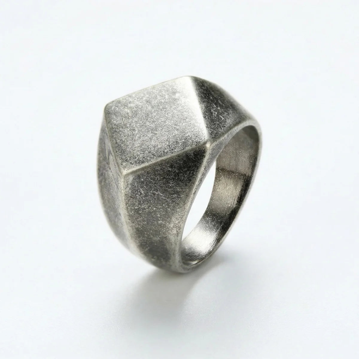 Antique Silver Geometric Signet Ring Details