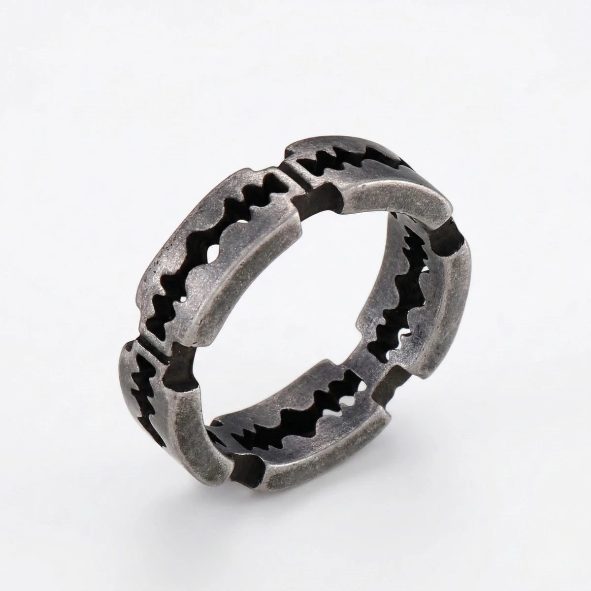 Antique Silver Razor Blade Ring Details