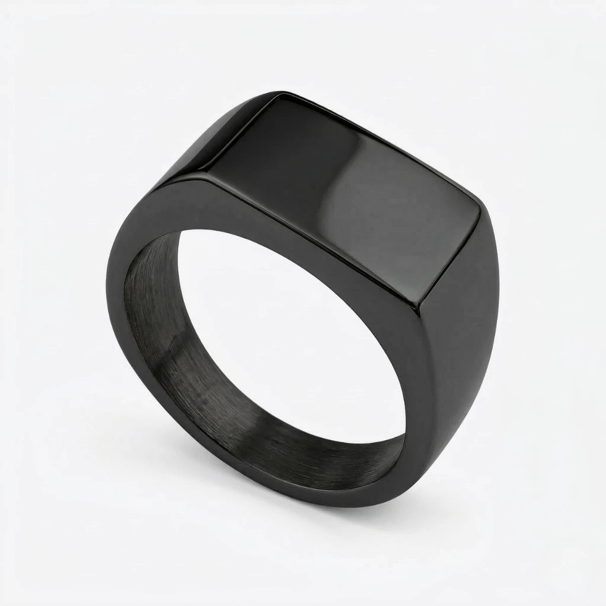 Black Men’s Flat Top Ring Details