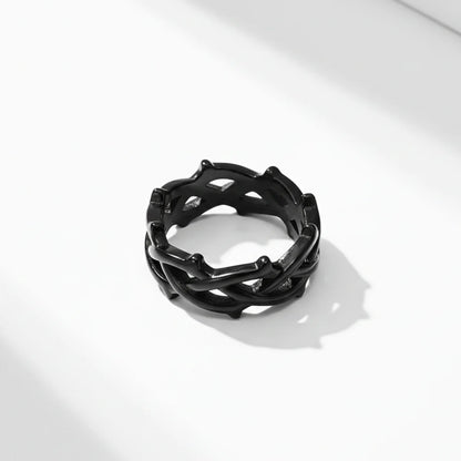 Black Minimalist Thorns Ring Details