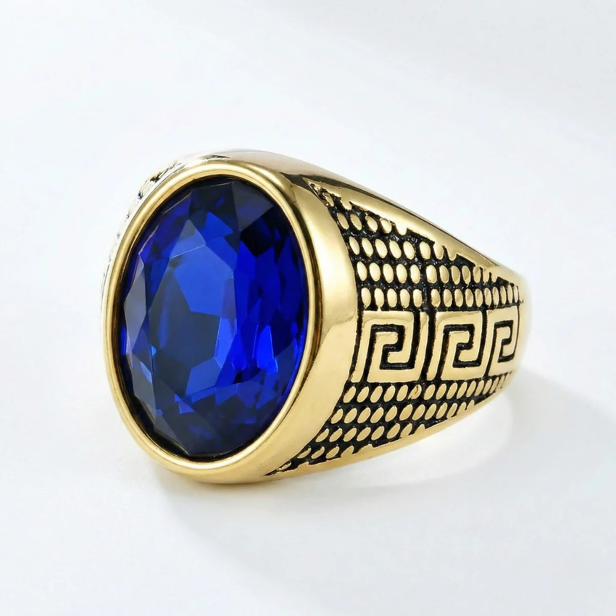 Blue Stone Ring Gold Details