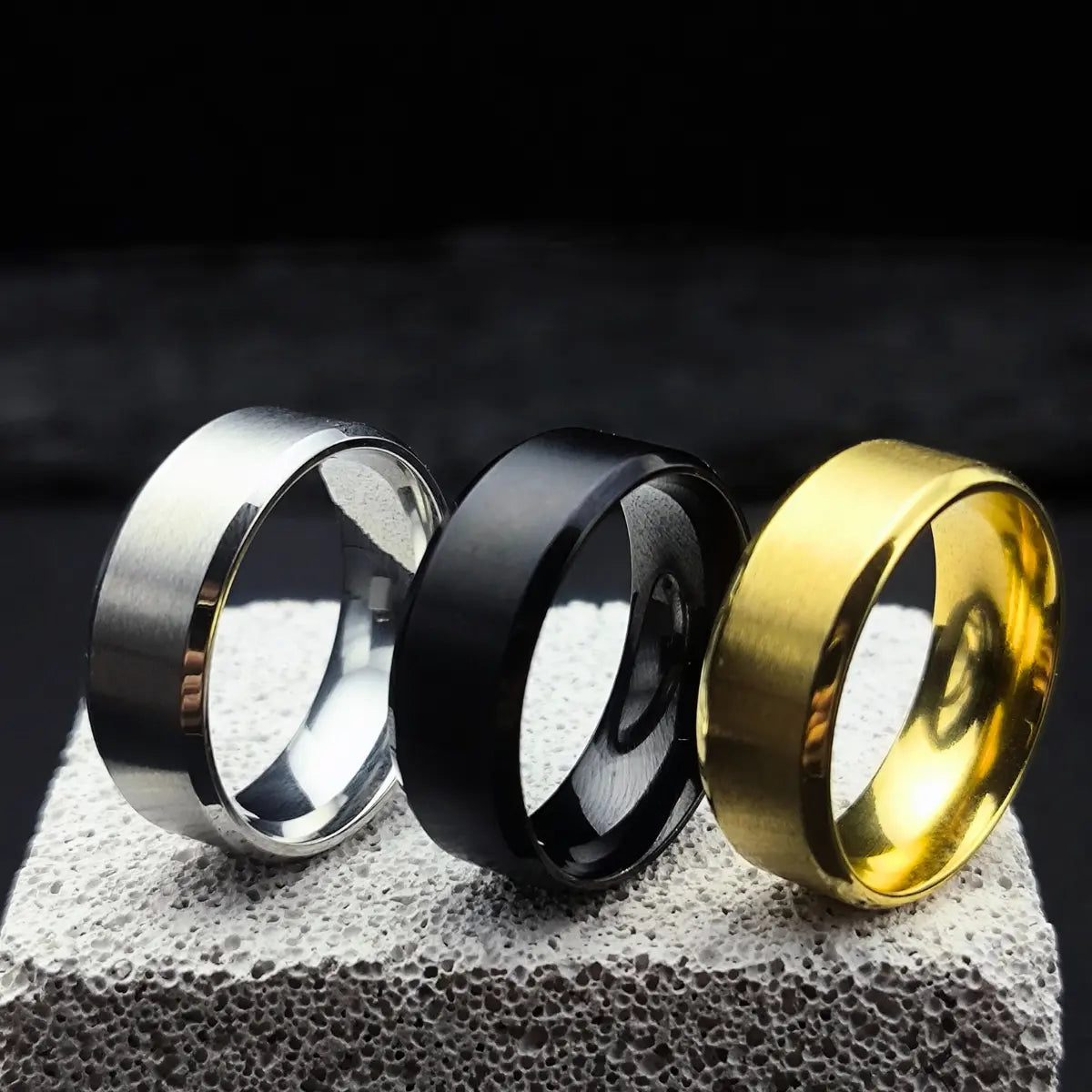Brushed Gold Silver and Black Ring Front Details
