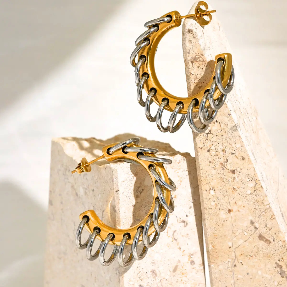 Chain Link C Hoop Earrings Gold Details