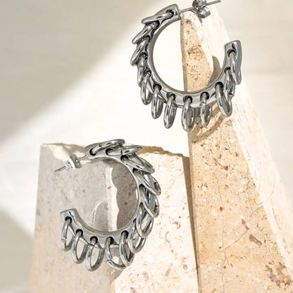 Chain Link C Hoop Earrings Silver Details