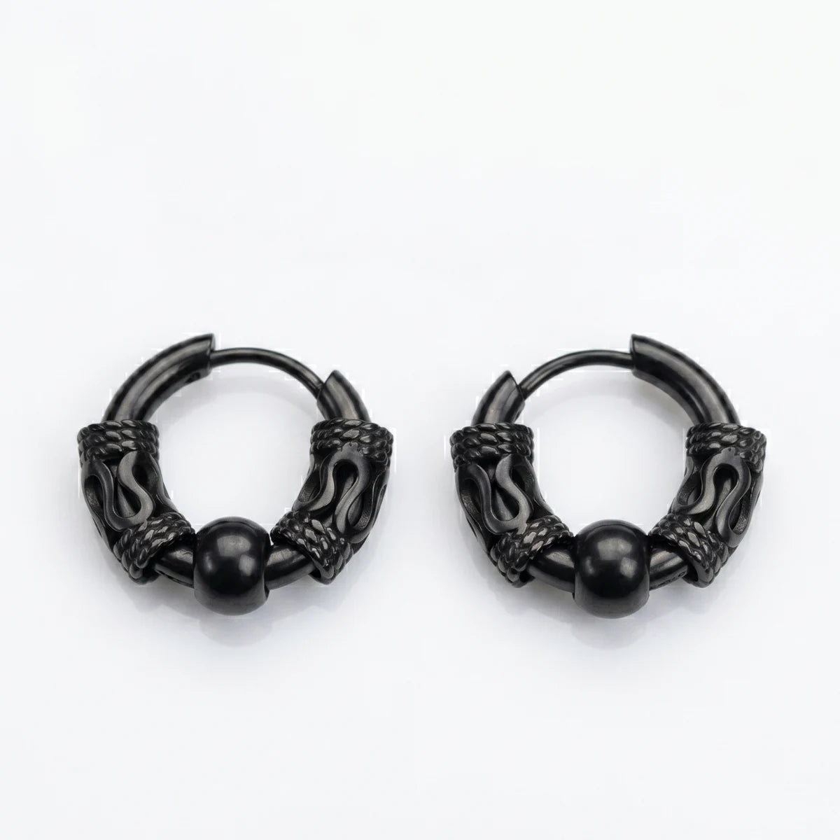 Dragon Scale Earrings Black