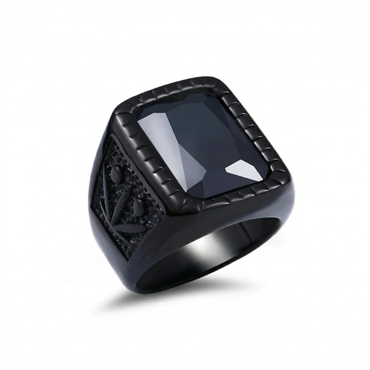 Engraved Black Gemstone Signet Ring Details
