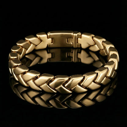 Gold Chevron Link Bracelet 11mm