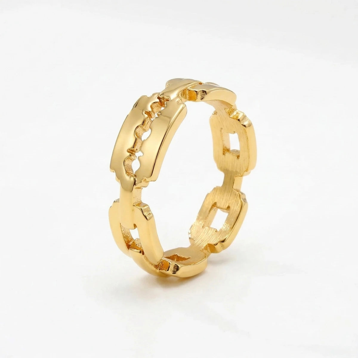 Gold Razor Blade Ring Details