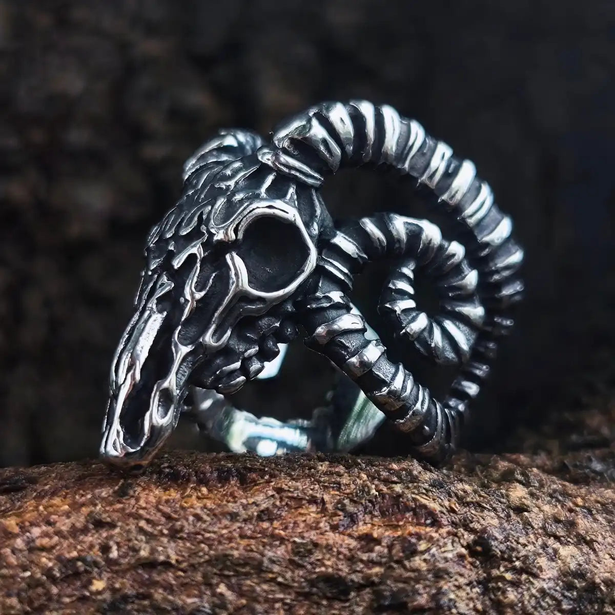 Gothic Ram Skull Ring Left Side Xenos Jewelry
