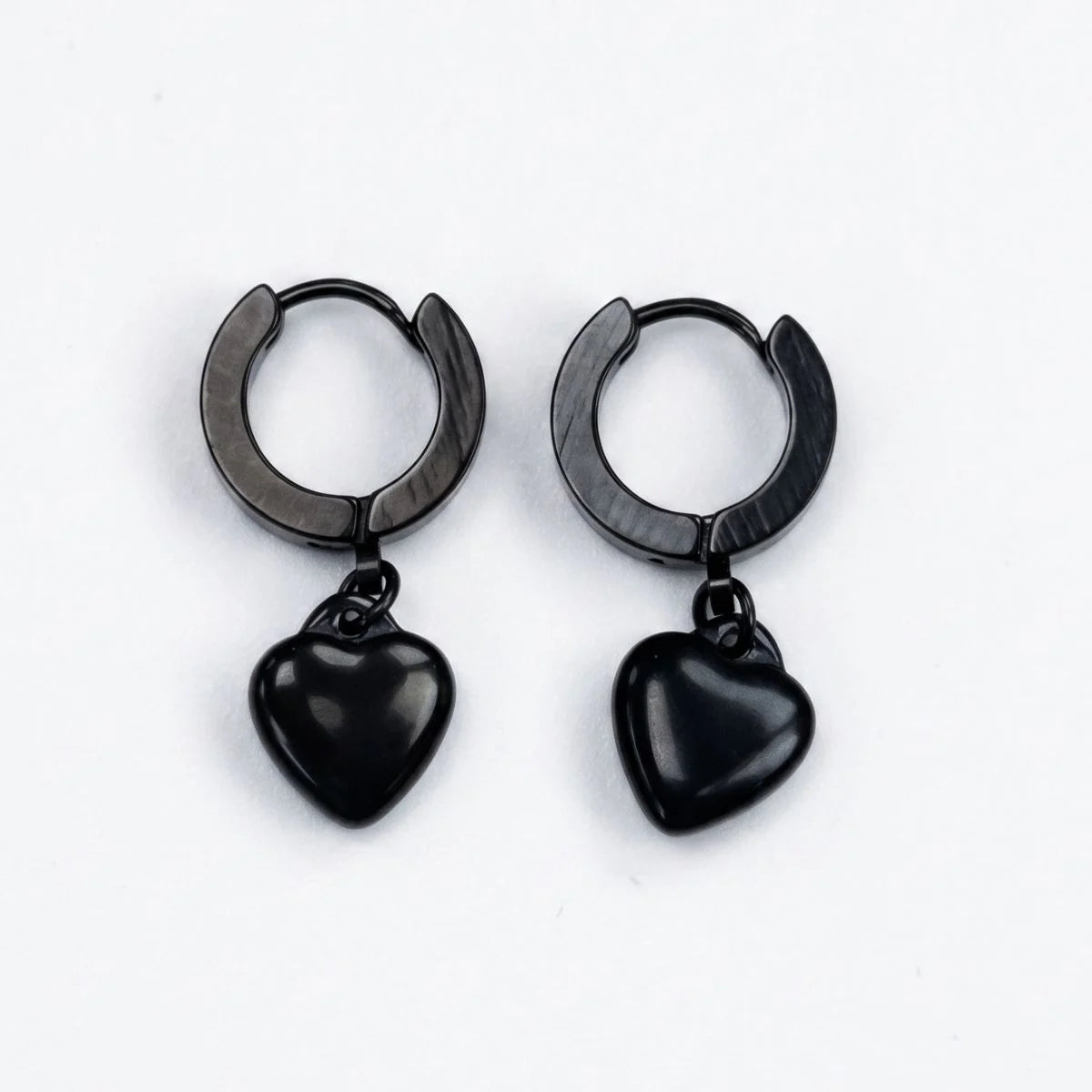Heart Dangle Earrings Black