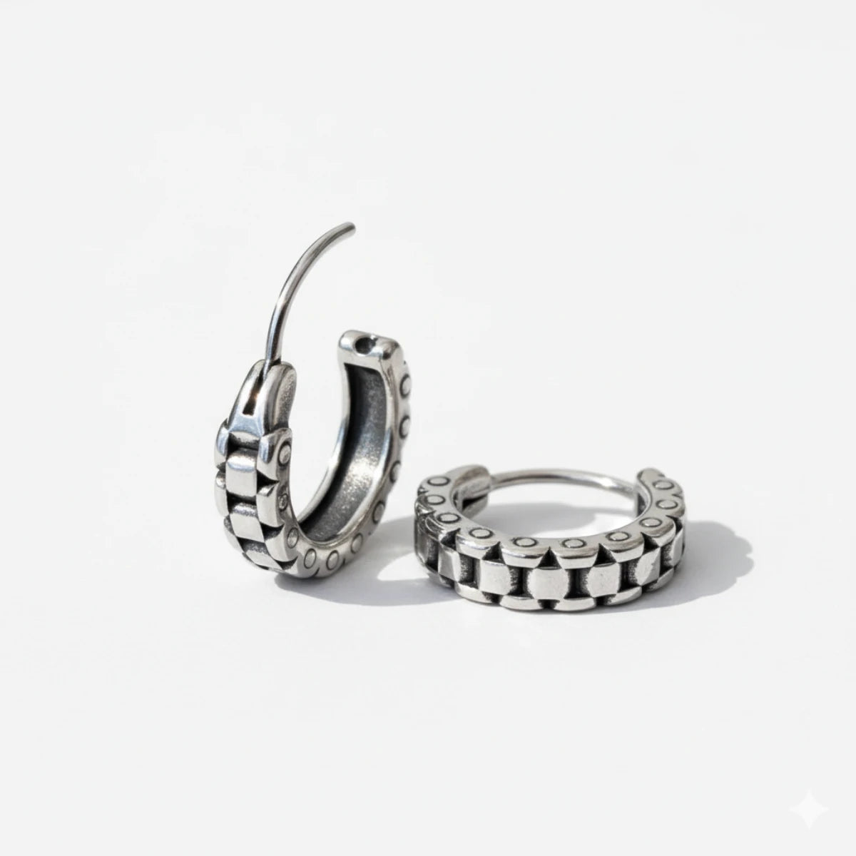 Link Hoop Earrings Side