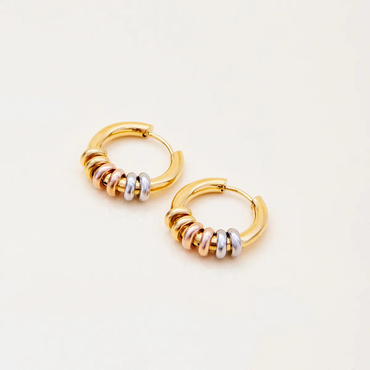 Mixed Metal Two Tone Earrings Details