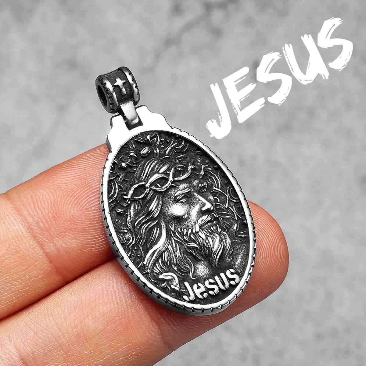 Pendentif Tête de Jésus ovale avec couronne d'épines |Xenos Jewelry