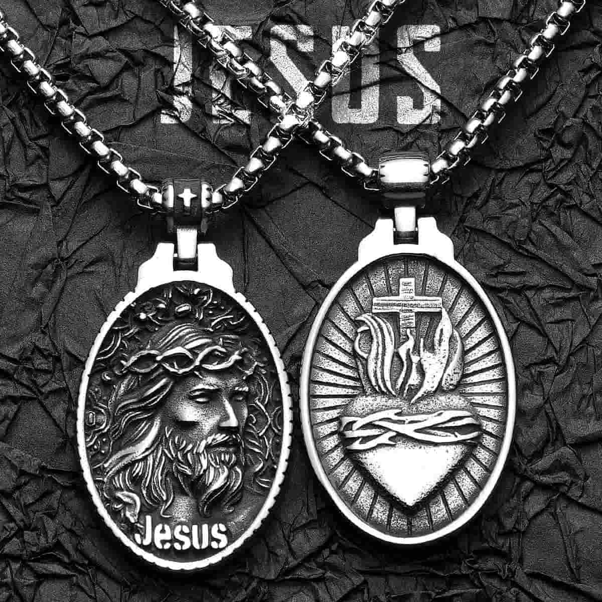 Oval Jesus Head Pendant with Crown of Thorns Xenos Jewelry