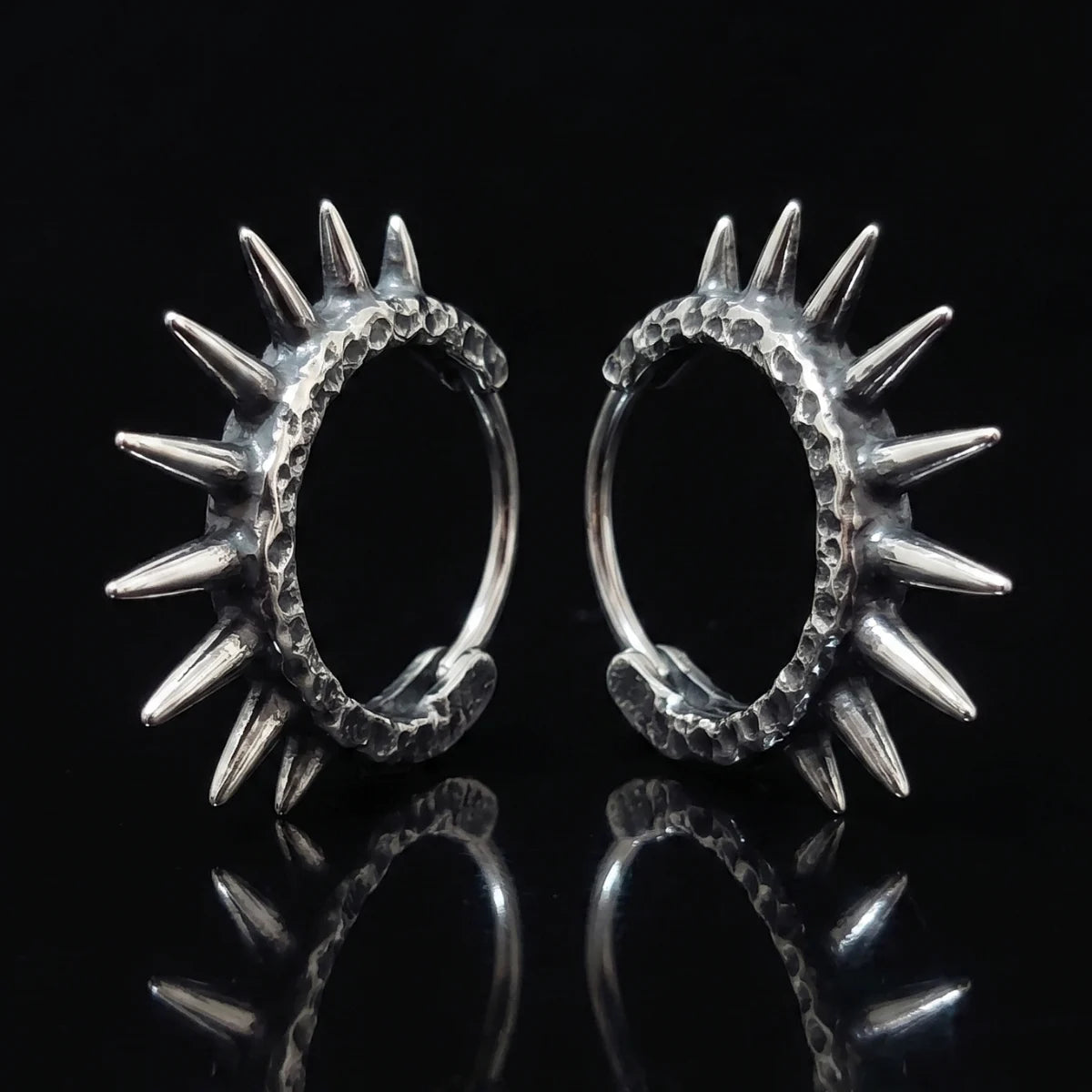 Punk Spike Hoop Earrings Details