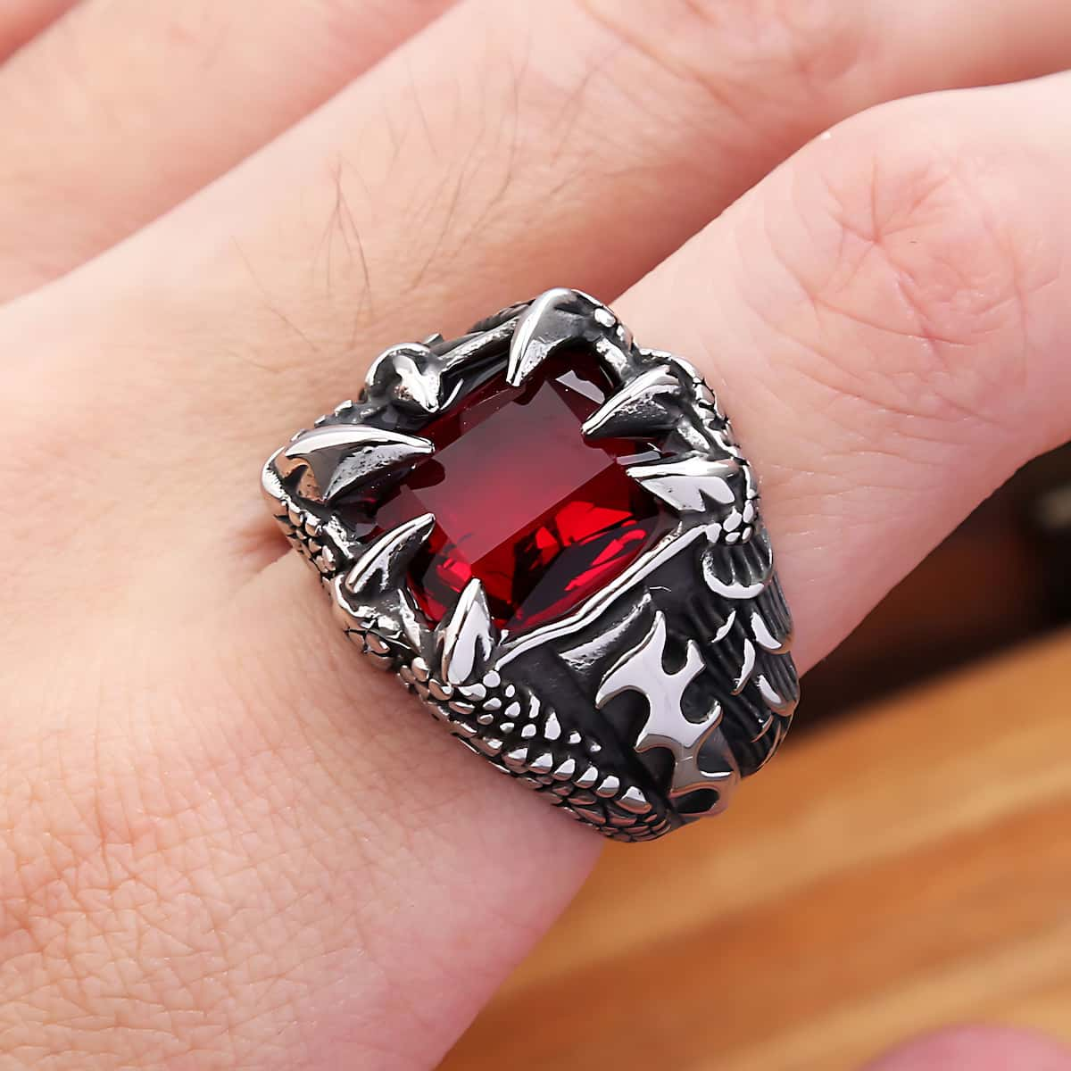 Dragon outlet Claw Gemstone Ring Size 7