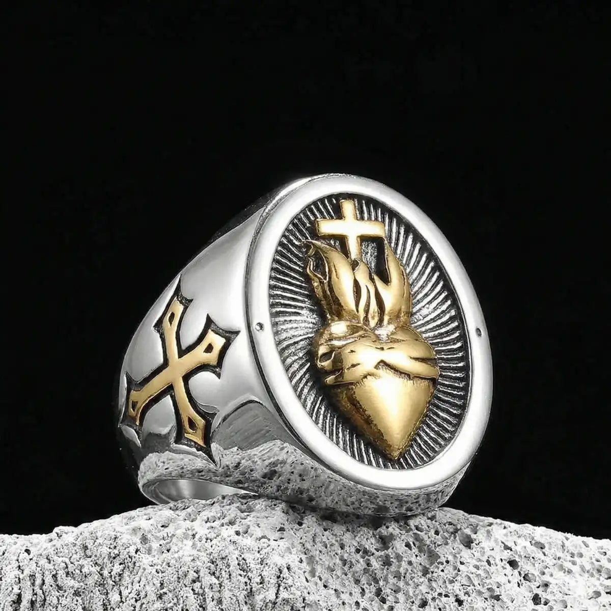 Sacred Heart Ring Gold