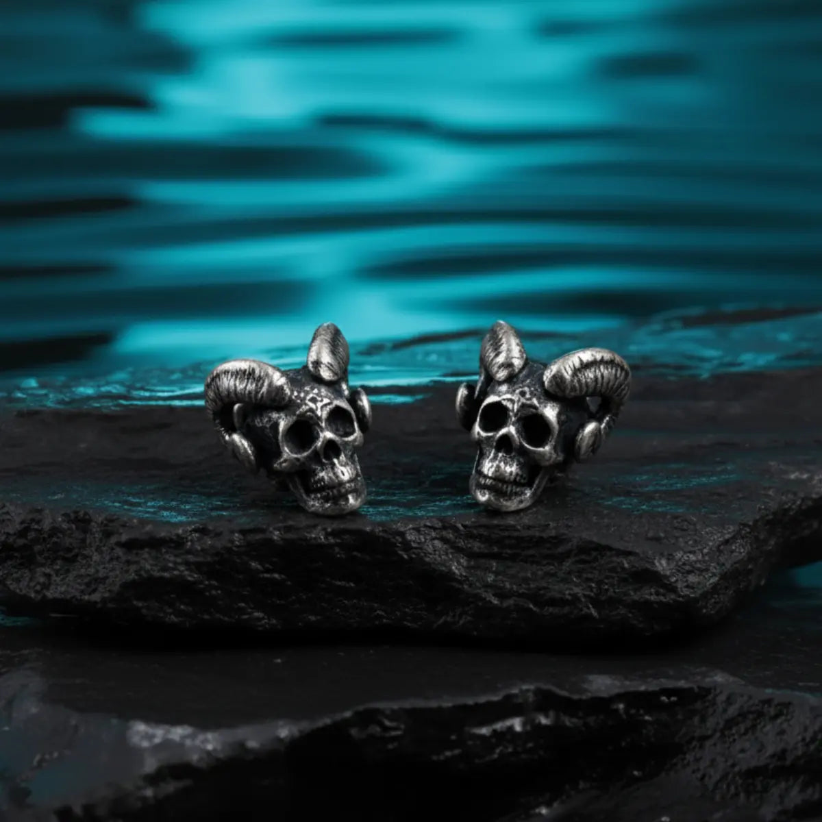 Satan Skull Stud Earrings Details