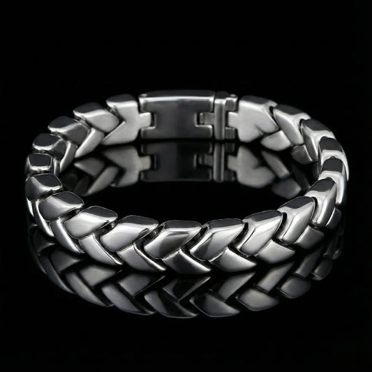 Silver Chevron Link Bracelet 11mm