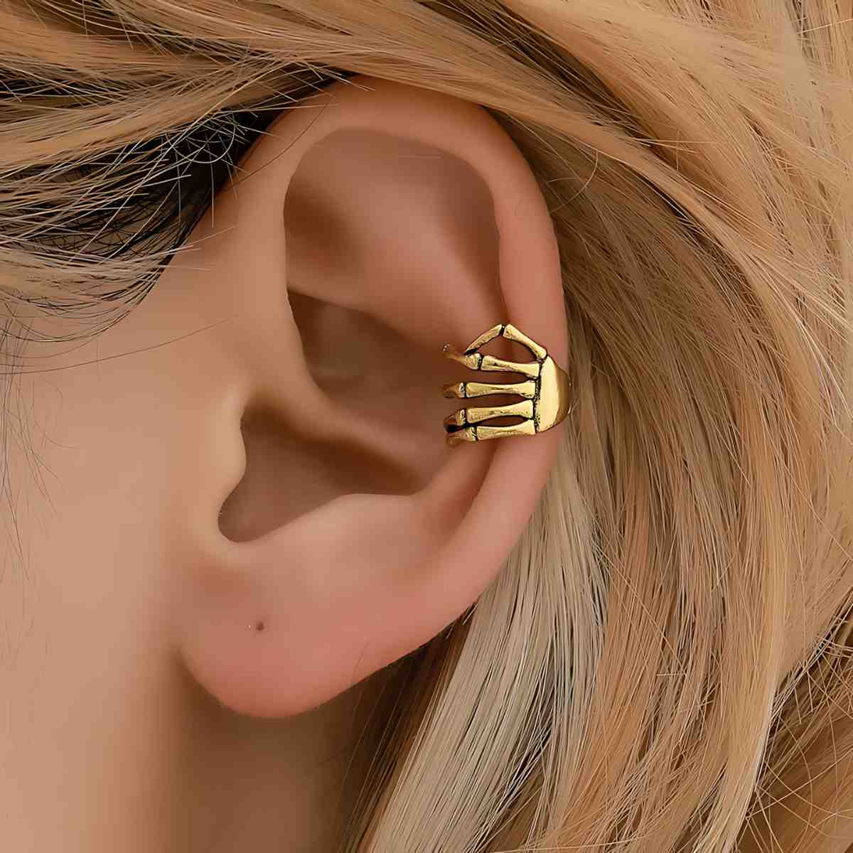 Skeleton Hand Ear Cuff Gold - Xenos Jewelry