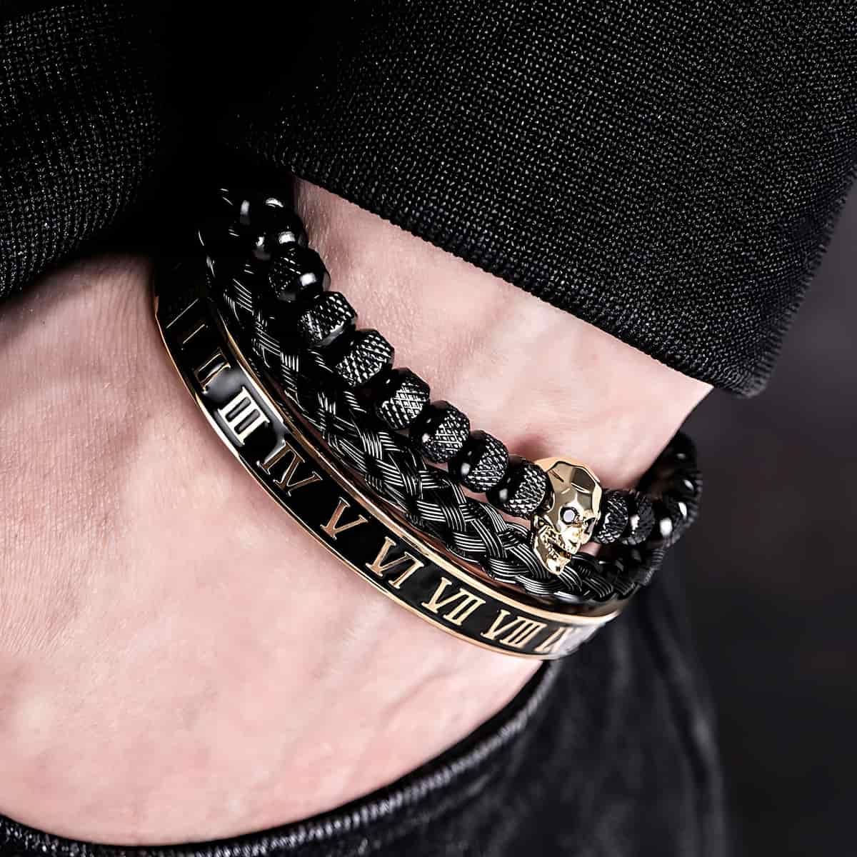 Skull Charm Bracelet with Roman Numerals Black Gold