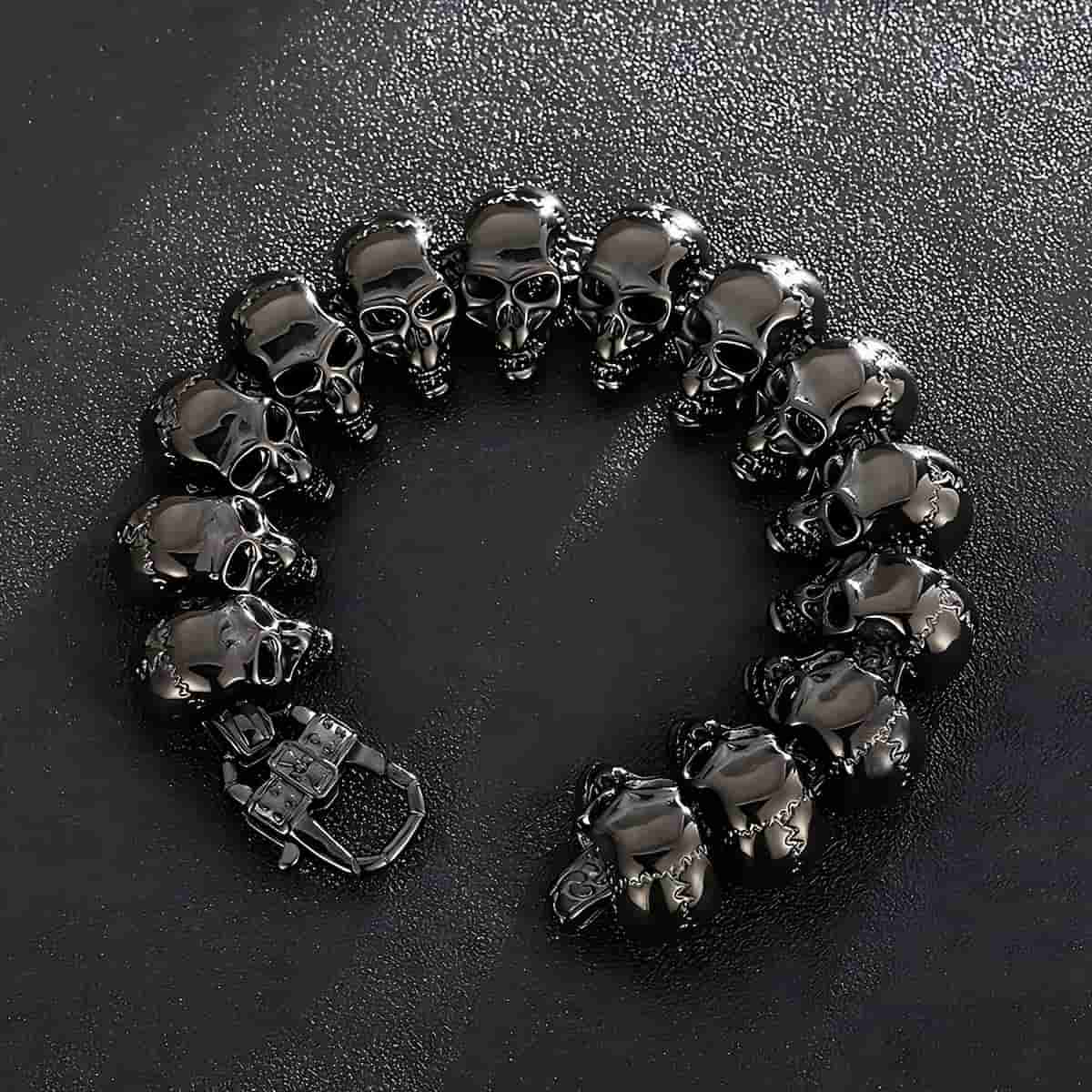 Skull and Crossbones Bracelet Black Xenos Jewelry