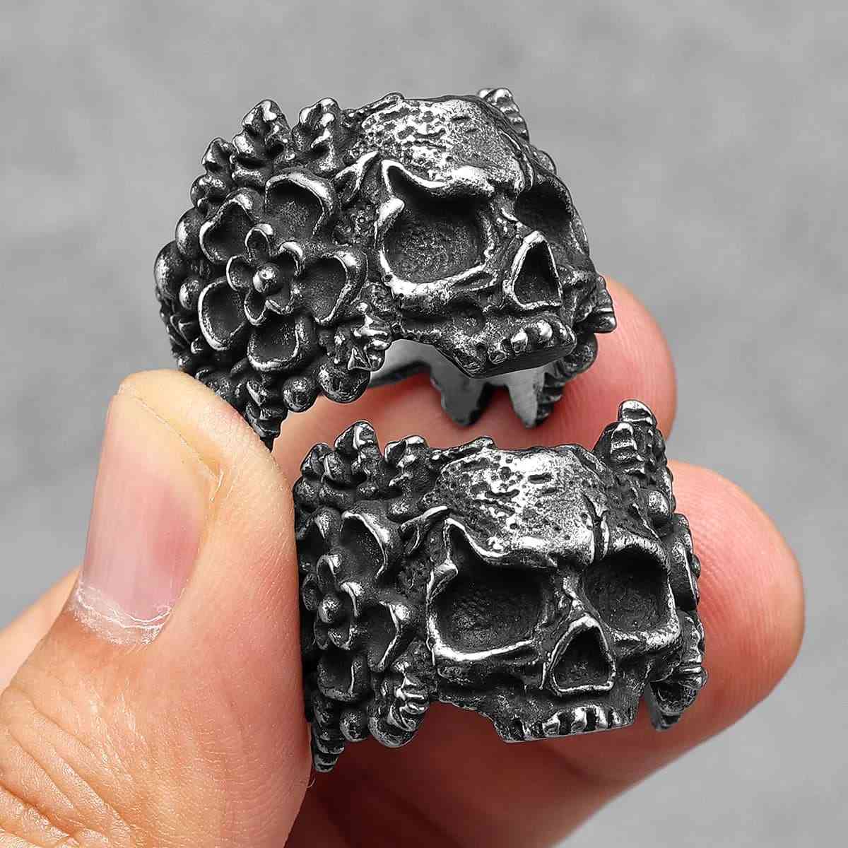 Skull and Rose Ring Stainless Steel Xenos Jewelry