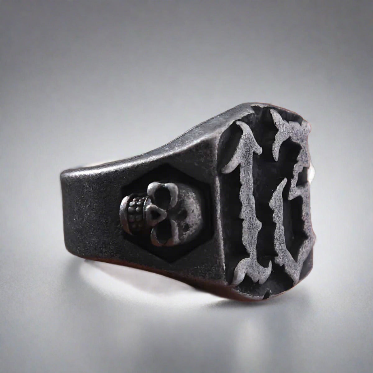 Number 13 Ring Stainless Steel | Xenos Jewelry