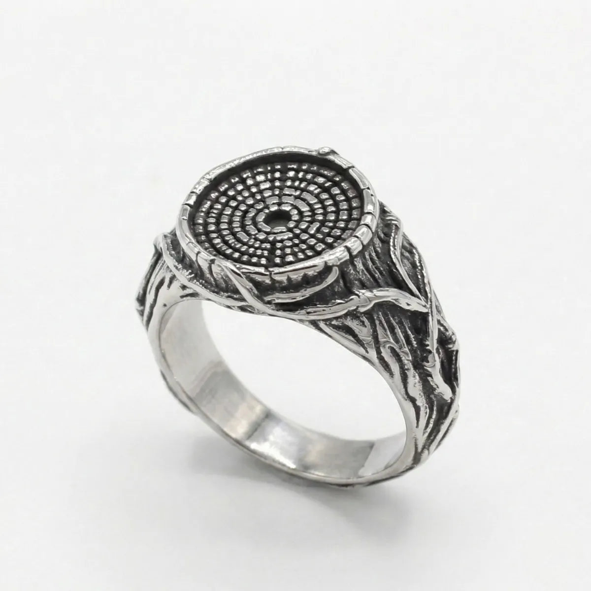 Tree Ring Texture Thorn Ring Details