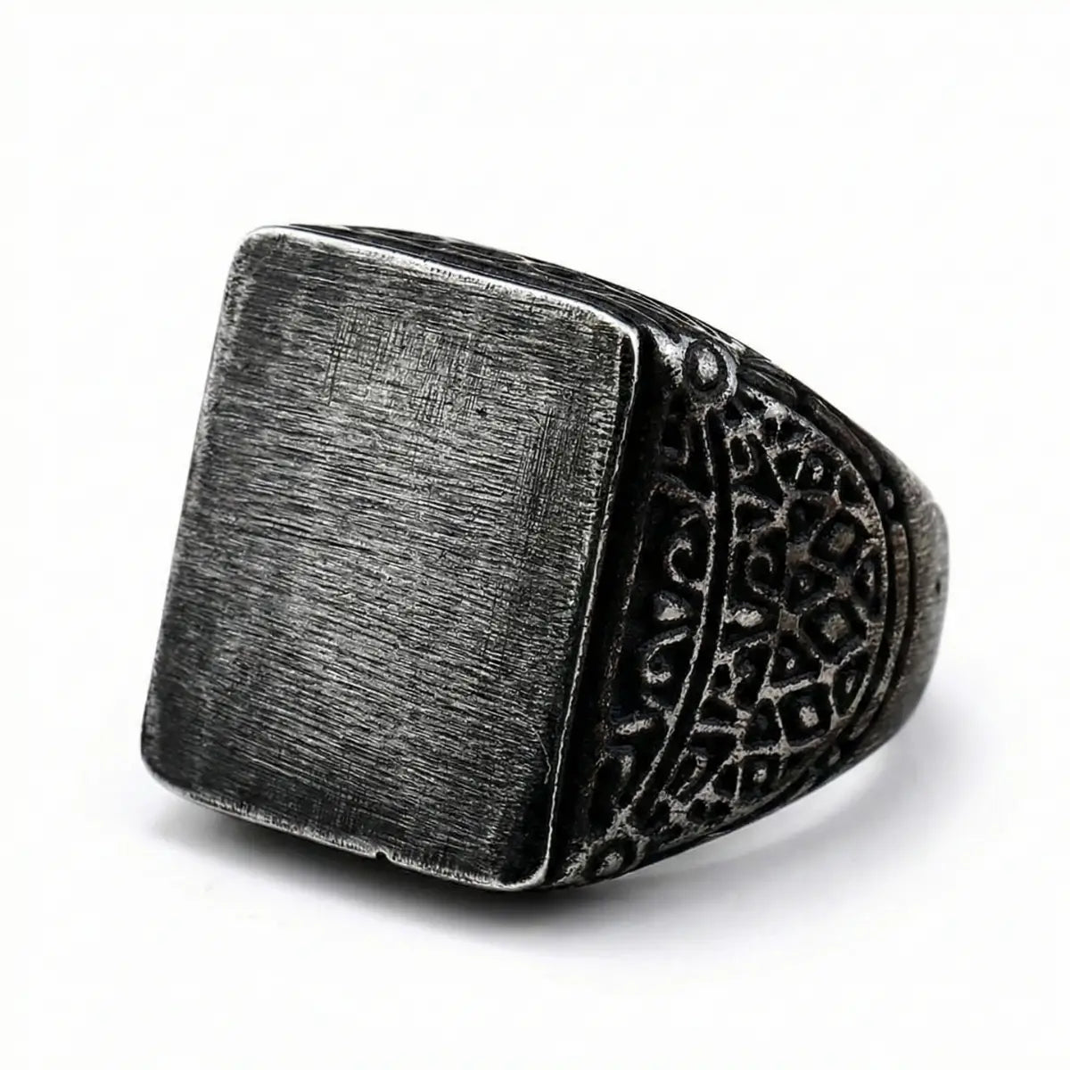 Vintage Brushed Square Ring Details