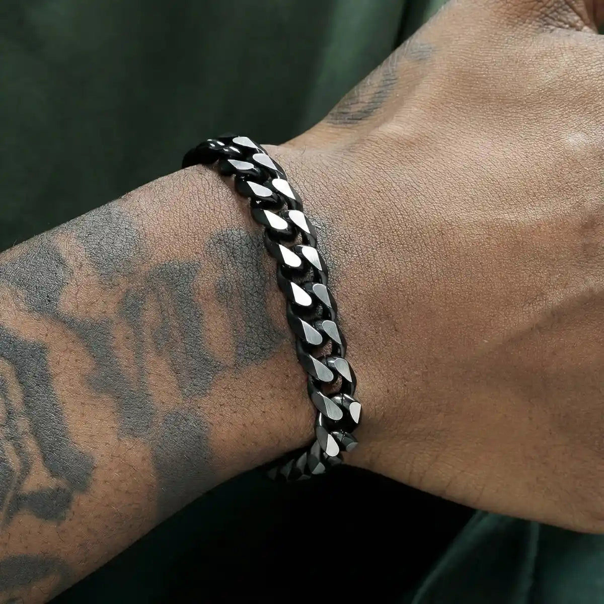 Vintage Brushed Steel Flat Curb Chain Bracelet Close Up