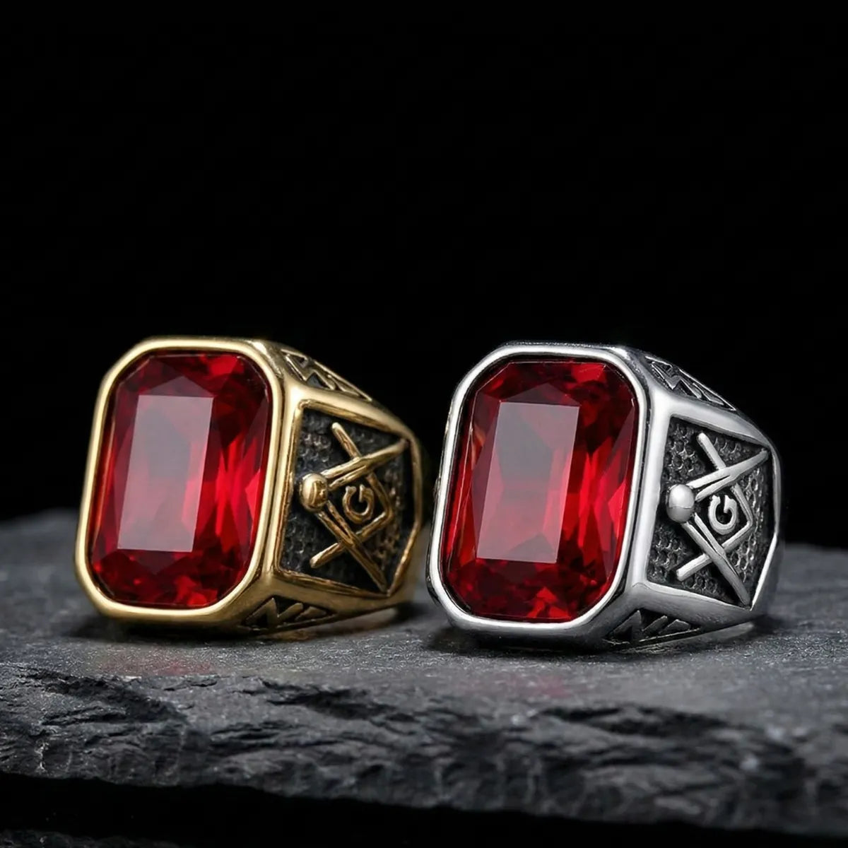 Vintage Red Masonic Ring Details