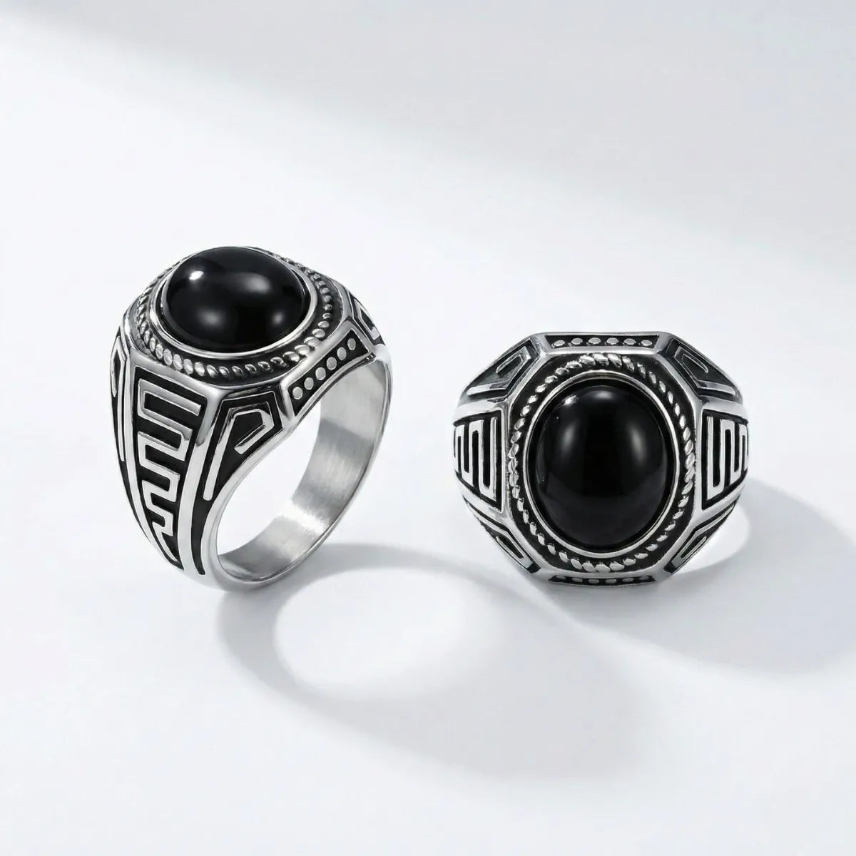 Vintage Silver Men’s Onyx Signet Ring Multi Angle Details