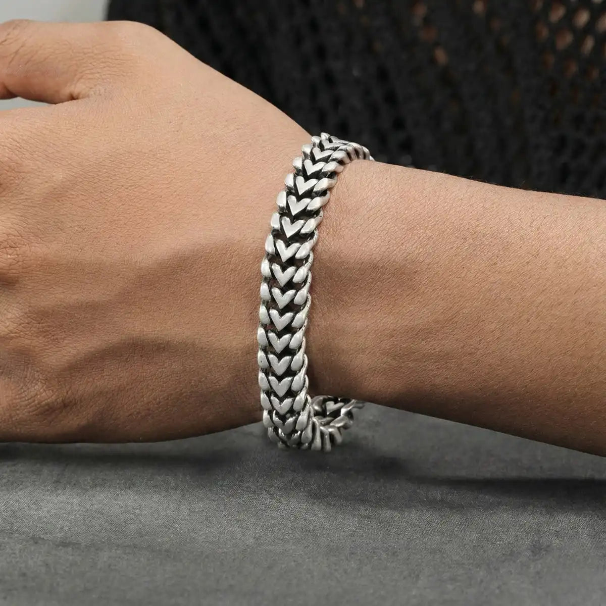 Vintage Silver Wheat Chain Bracelet Close Up