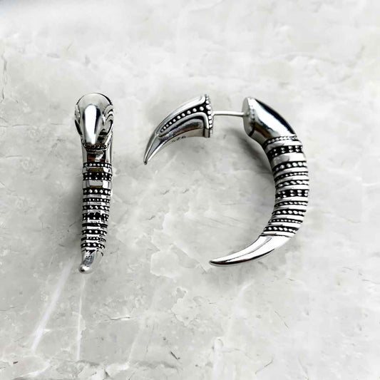 Claw Stud Earrings Sterling Silver - Xenos Jewelry