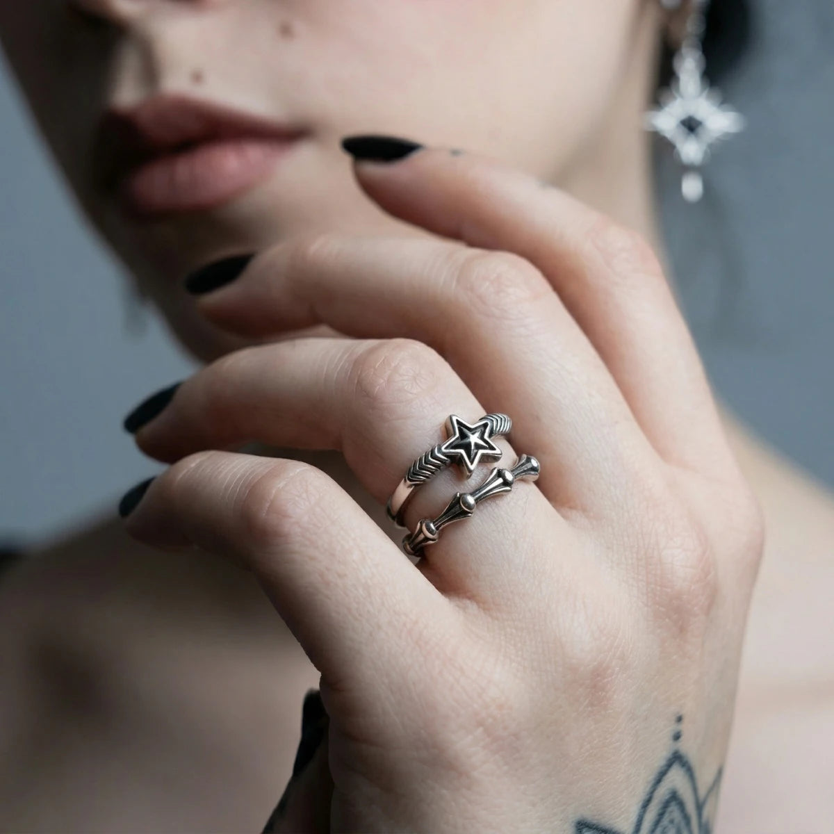 Female Model Wearing Bone Link Ring Stack Alternative Punk Accessories
