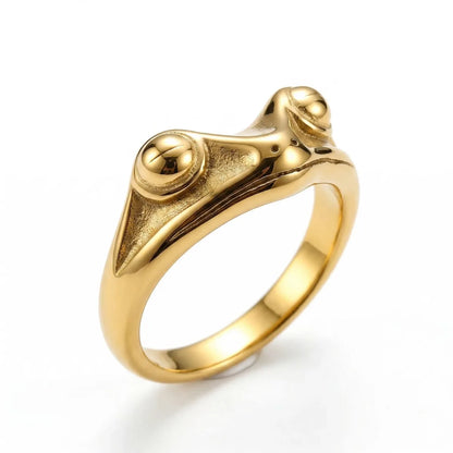 Frog Ring Gold White Background Elegant Alternative Animal Jewelry