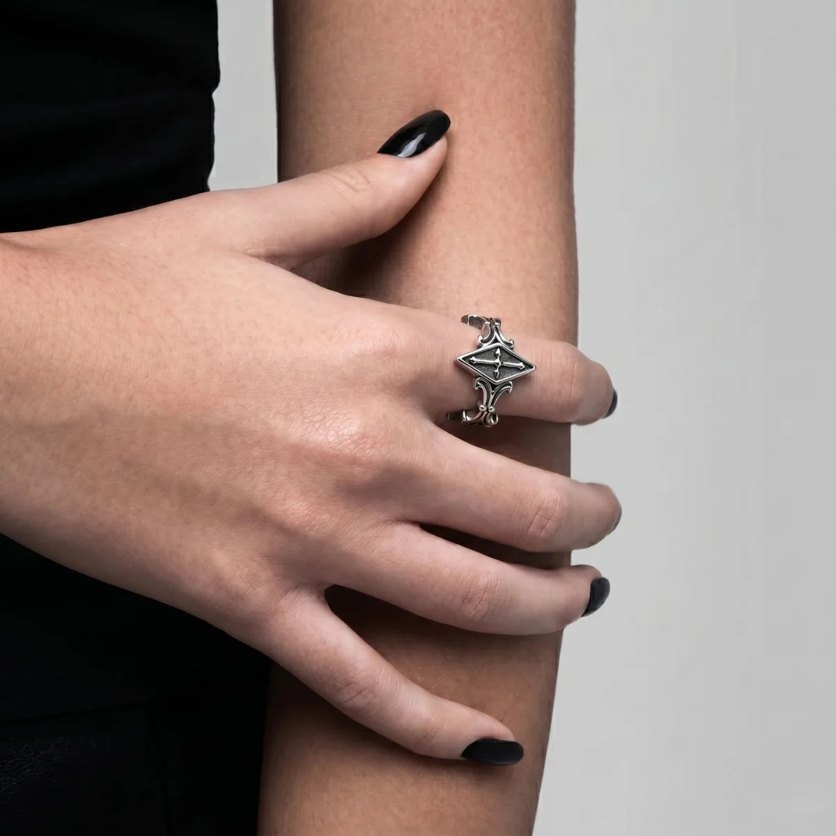 Hand Wearing Rhombus Frame Cross Ring Alternative Gothic Cross Jewelry