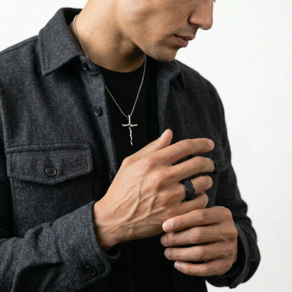 Lifestyle Man Wearing 8mm Black Men's Mesh Fidget Ring