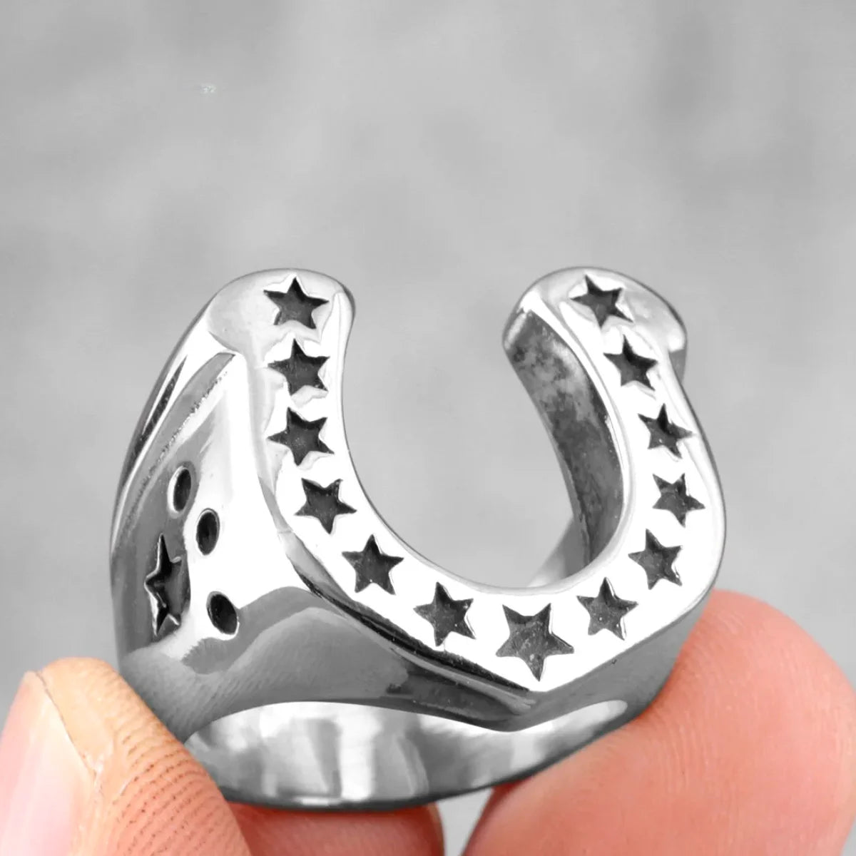 Men’s Horseshoe Ring Close Up U Shape Good Luck Jewelry