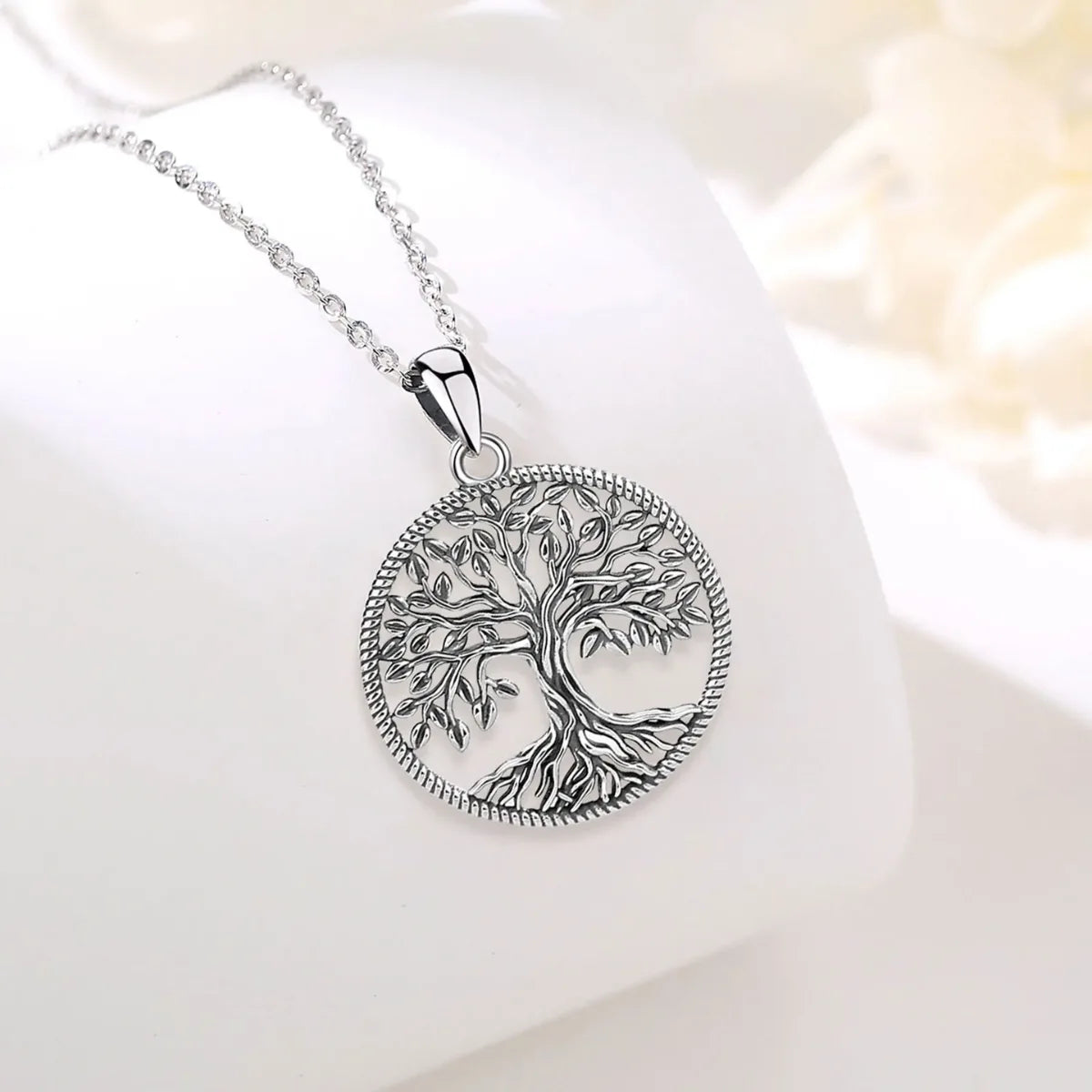 tree of life necklace rope border jewelry display